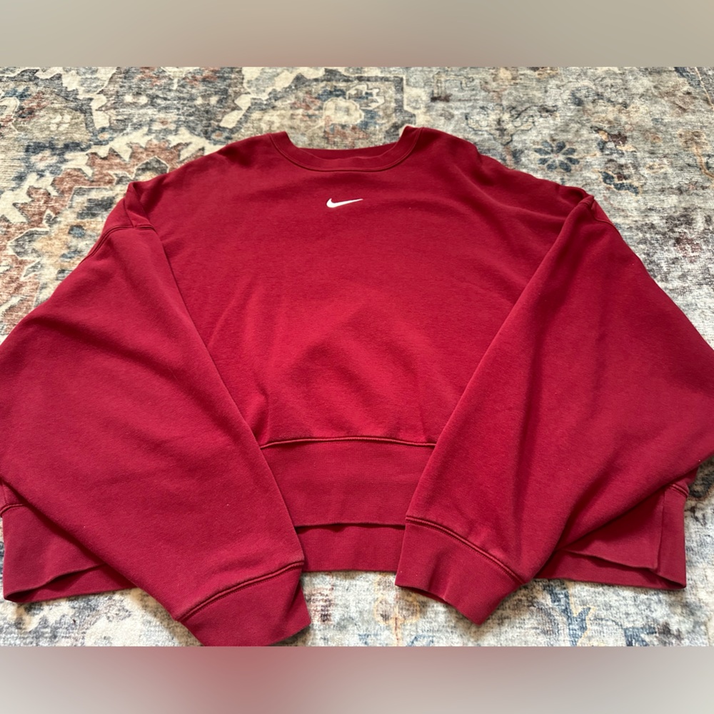 OVERSIZED cropped red Nike hoodie size XL